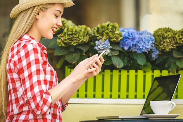 Online chatbot asistent pre záhradníctvo, moderné technológie v záhradníckych službách